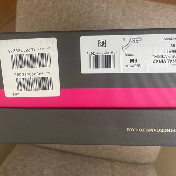 Vince Camuto Women's Kalvira2 Heeled Sandal size 8M - Picture 11 of 11